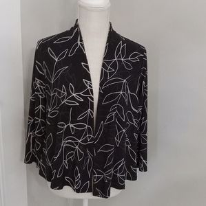 ROZ&ALI LINED BLACK OLIVE LEAF OPEN JACKET SIZE S